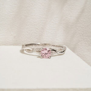 Anillo Entrelazados
