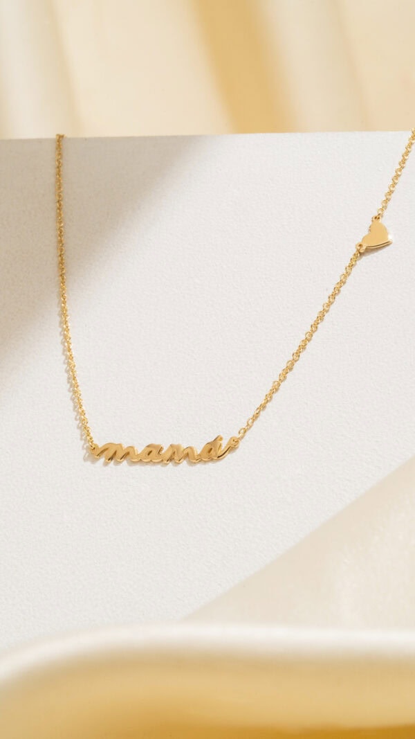 Cadena Amor de Mamá