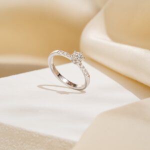 Anillo de Compromiso Love Shine